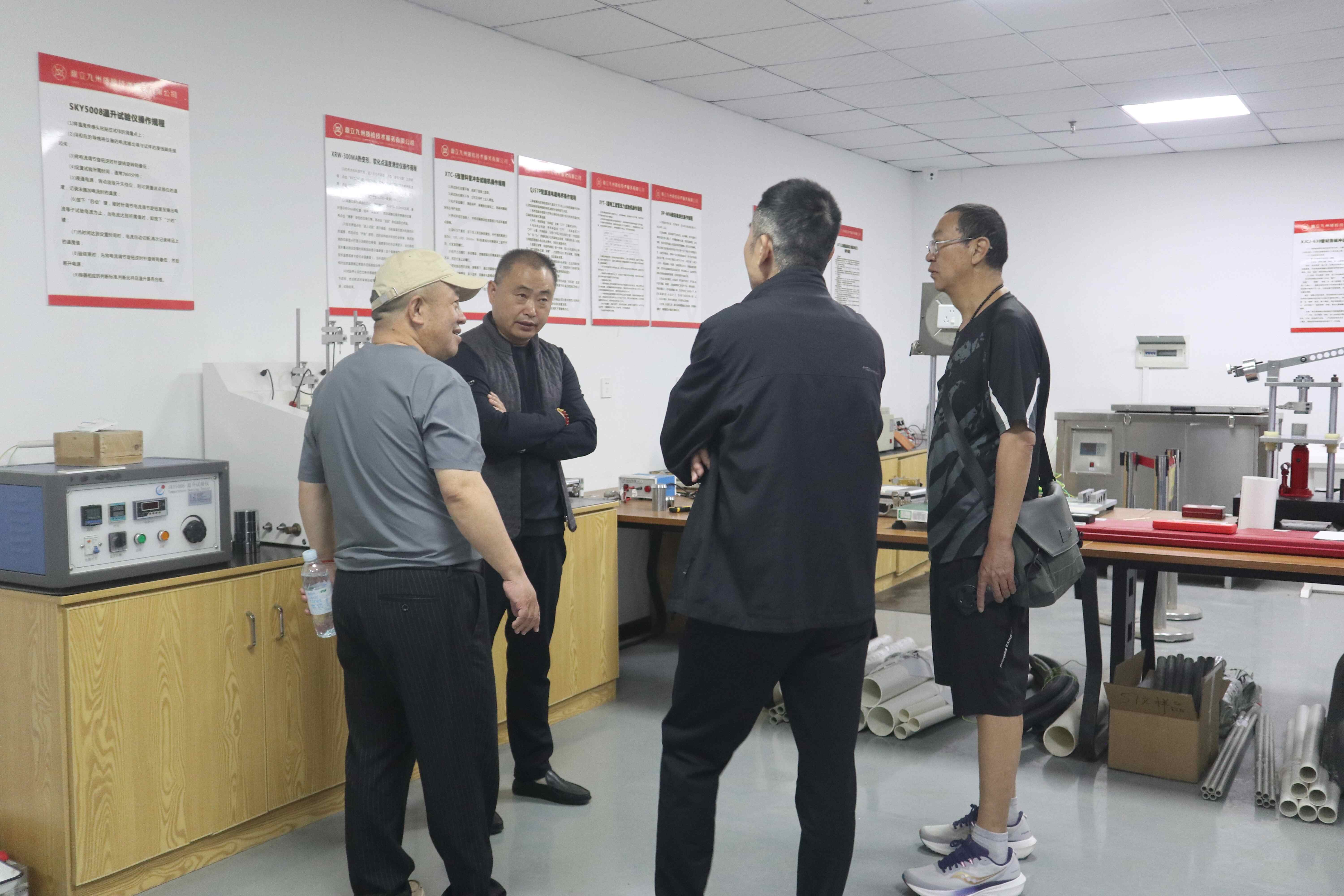 1775806536117382.jpg IMG_2596.jpg